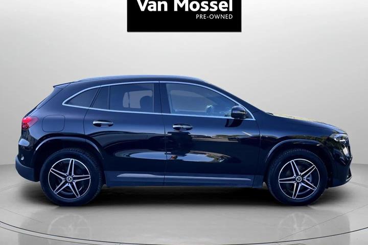 Sort Mercedes EQA 250+ fra 2025