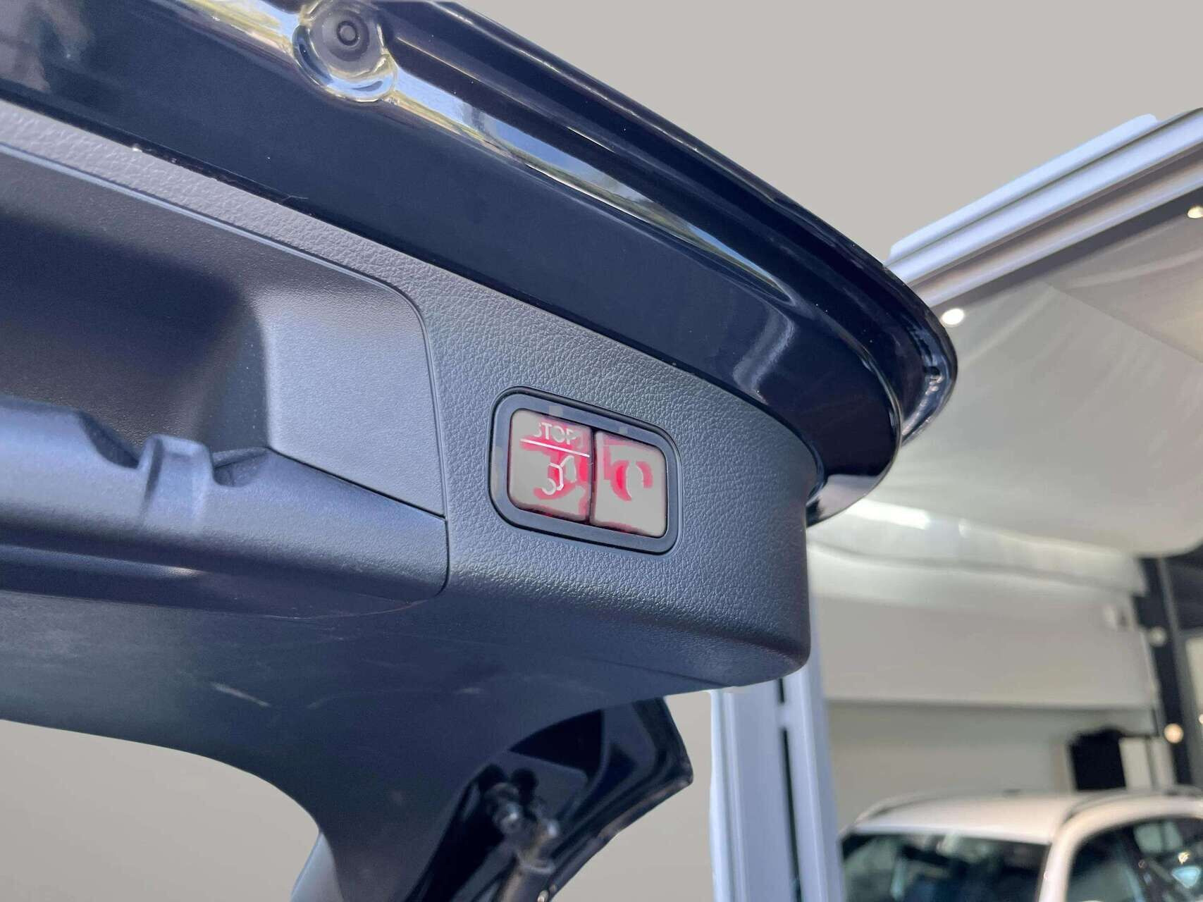 Sort Mercedes EQA 250+ fra 2025