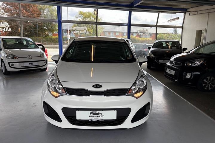 undefined Kia Rio fra 2015