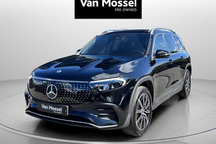 Sort Mercedes EQB 250+ fra 2025