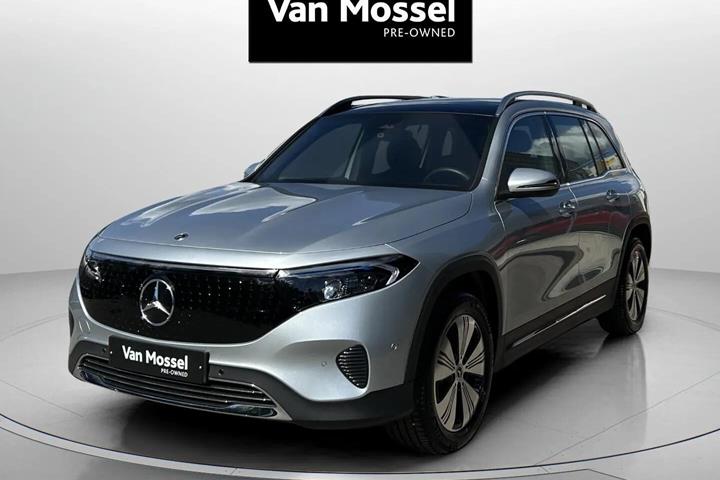 Sølv Mercedes EQB 250+ fra 2025