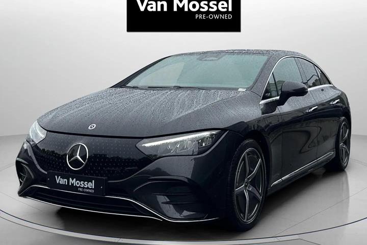 Grå Mercedes EQE 350+ fra 2025