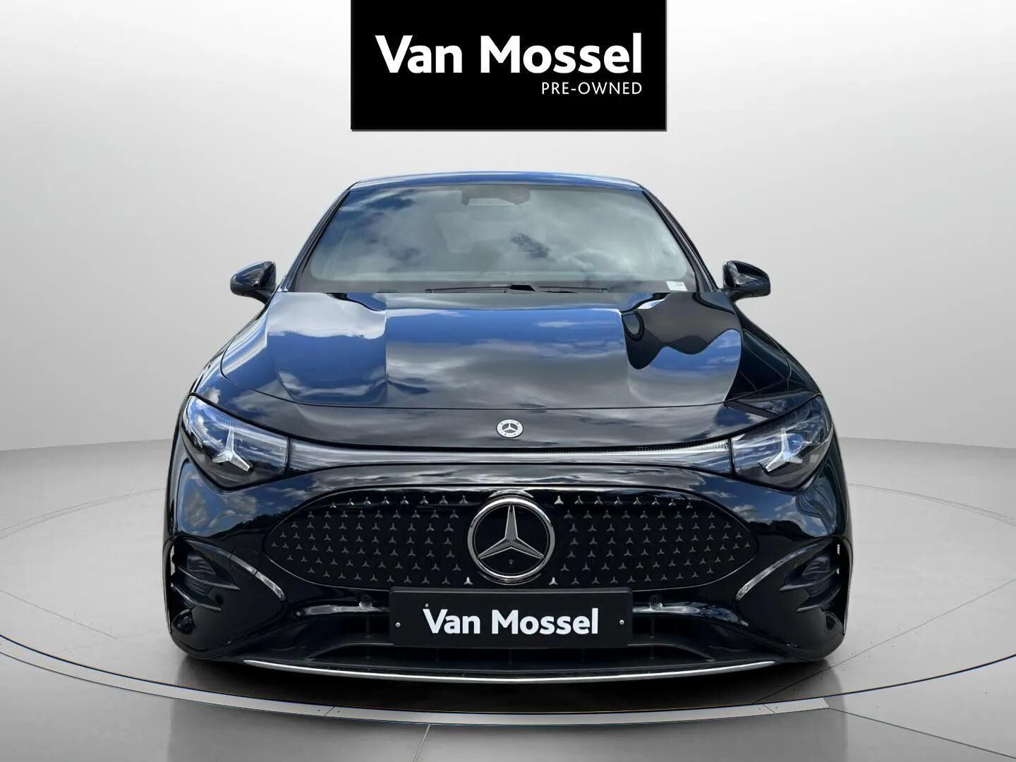 Sort Mercedes CLA250+ fra 2025