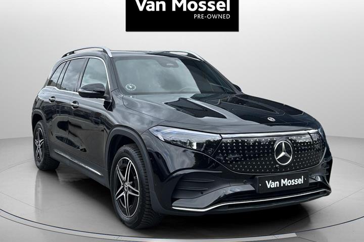 Sort Mercedes EQB 250+ fra 2025