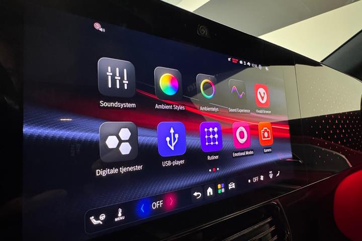Hvid Mercedes CLA250+ fra 2026