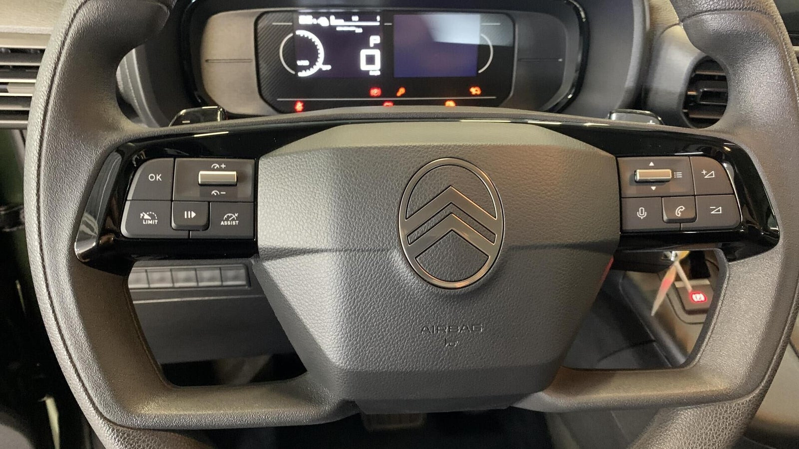 Grøn Citroën ë-Berlingo fra 2025