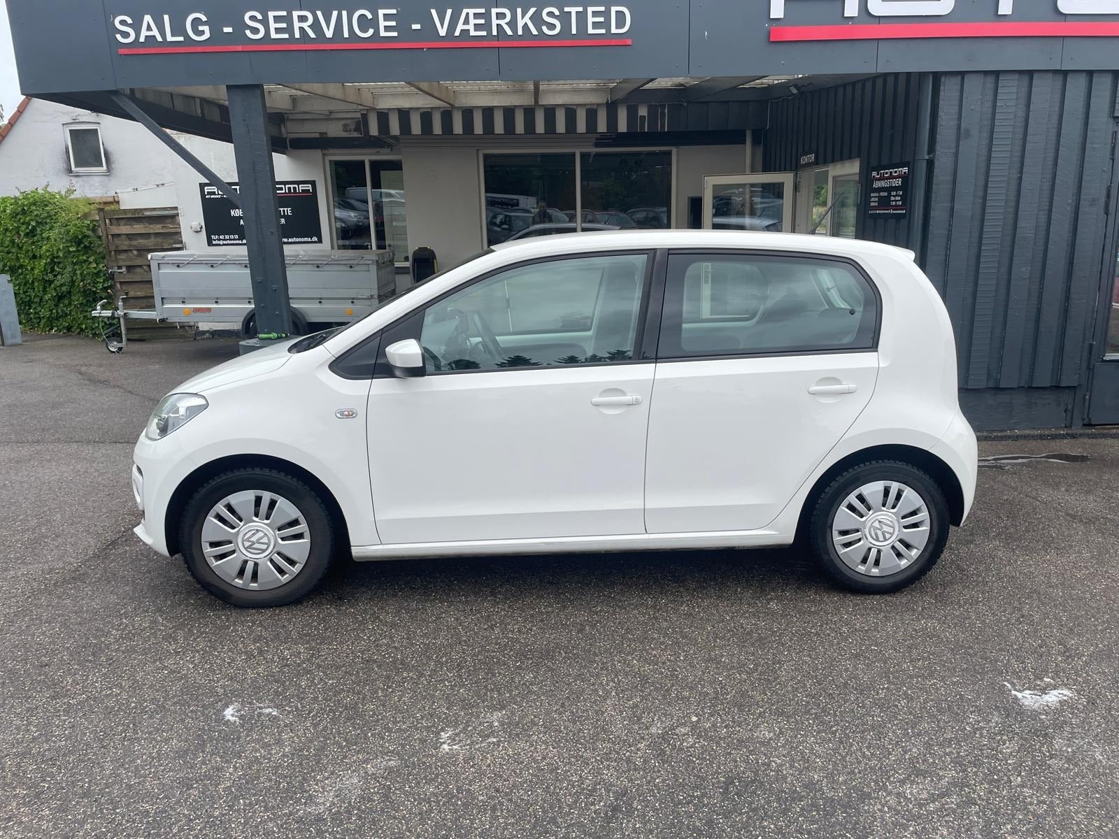 Hvid VW UP! fra 2015
