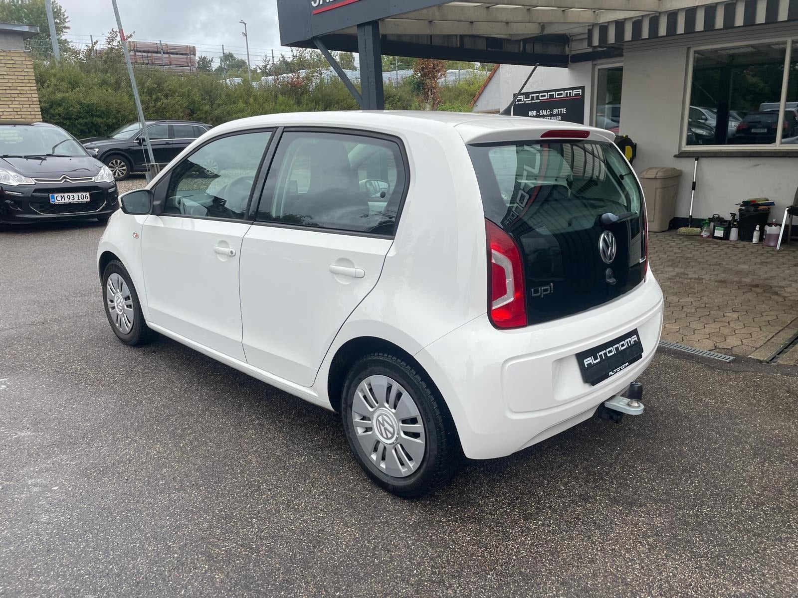 Hvid VW UP! fra 2015