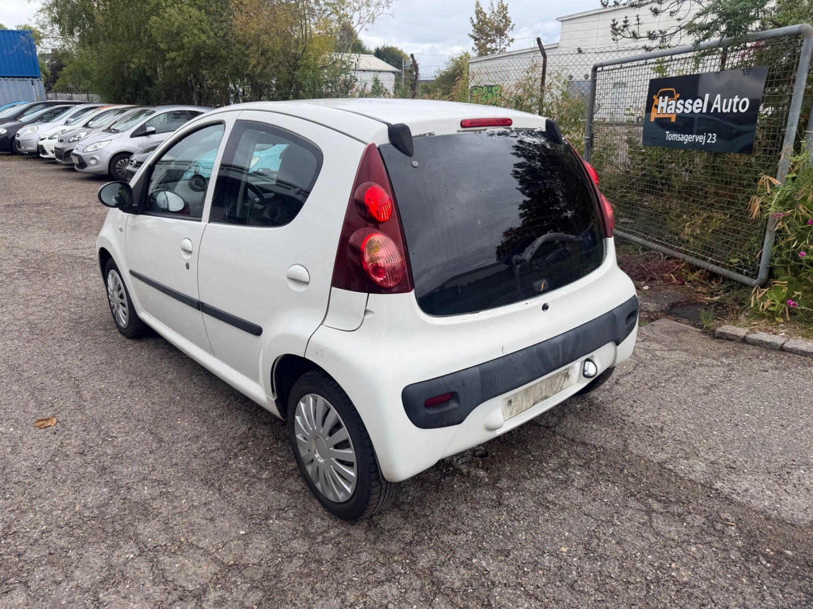 Grøn Peugeot 107 fra 2012
