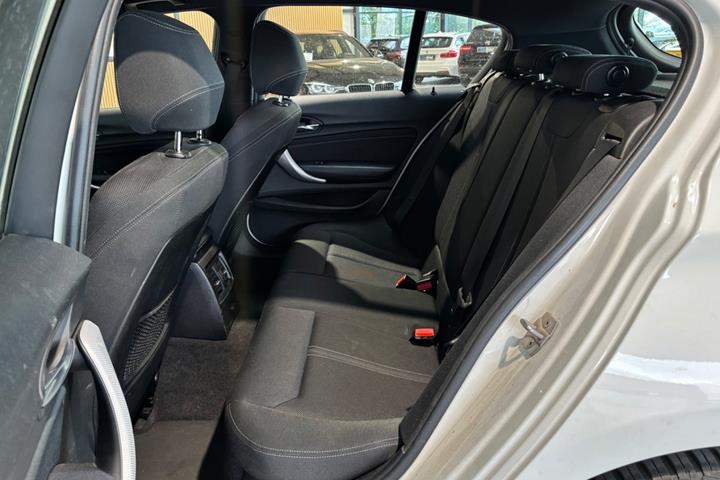 undefined BMW 118i fra 2019
