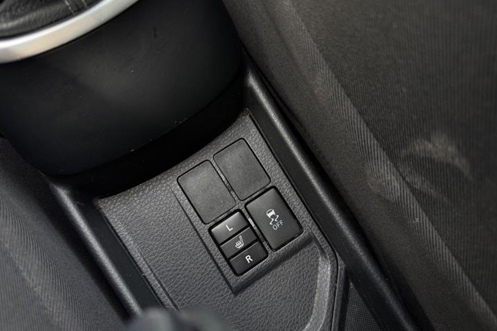Sort Toyota Yaris fra 2015