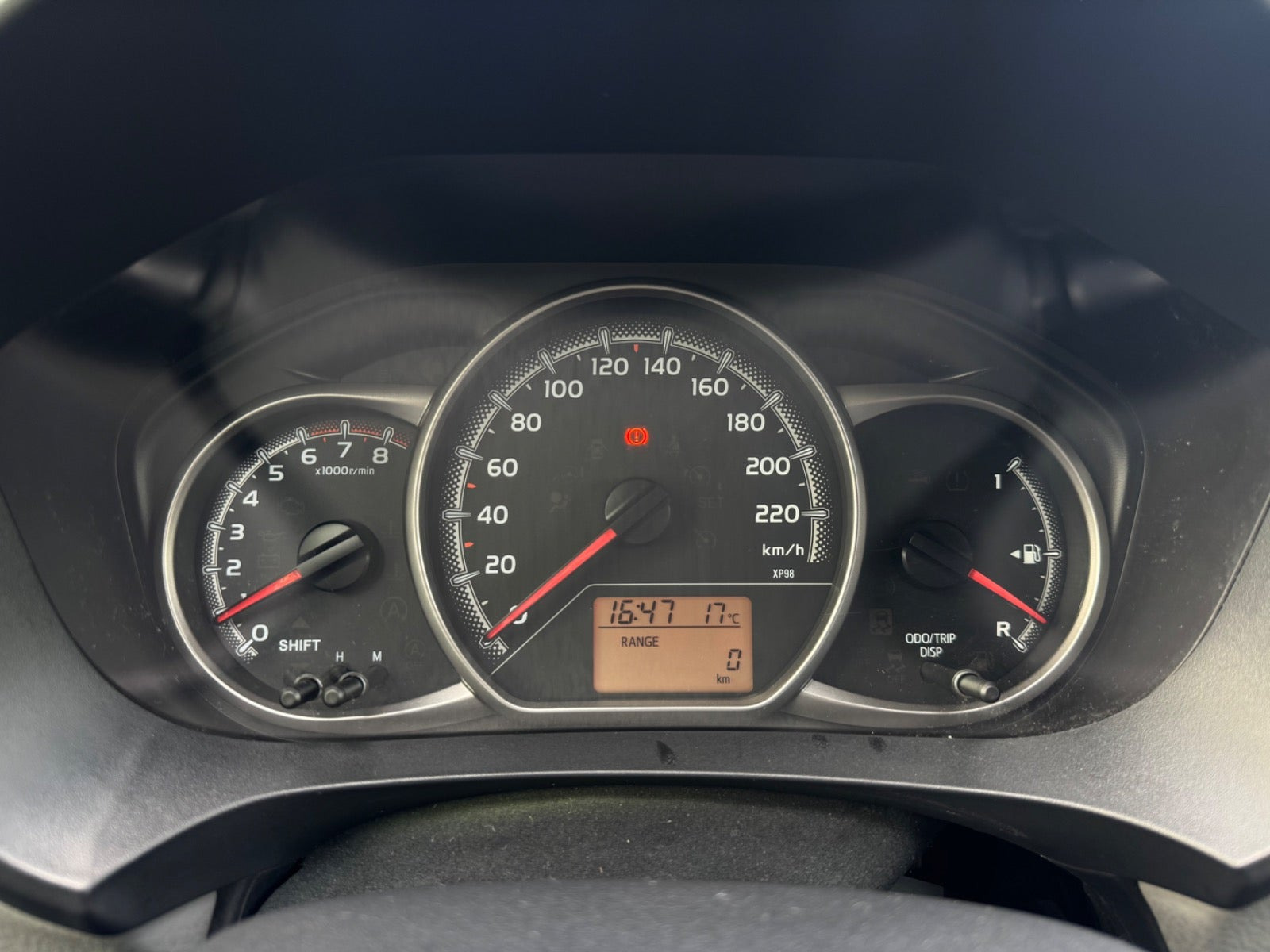 Sort Toyota Yaris fra 2015