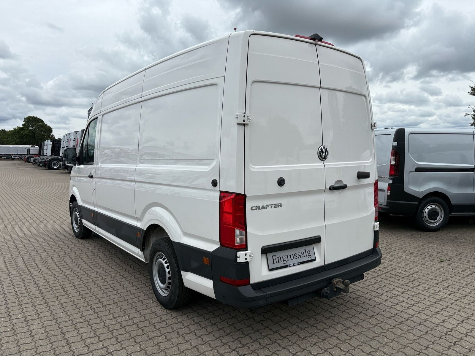 Hvid VW Crafter 35 fra 2023