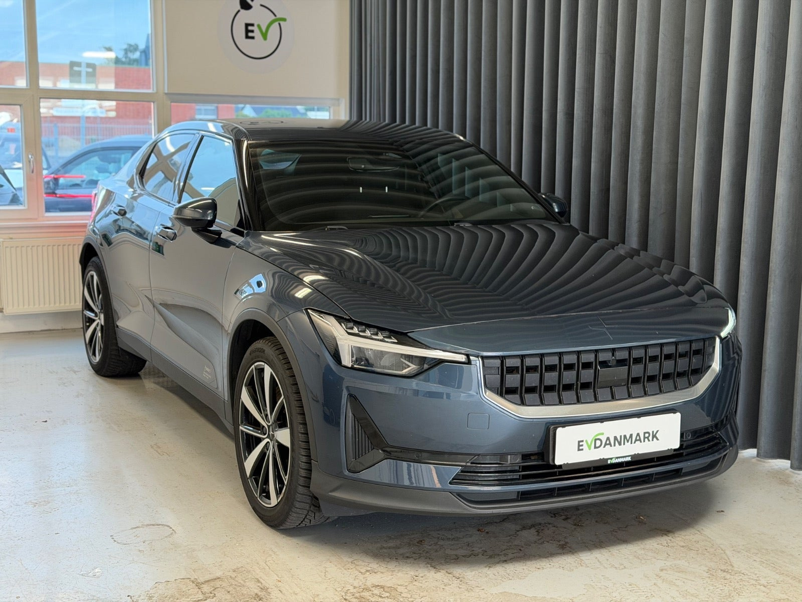 Polestar 2 Long Range