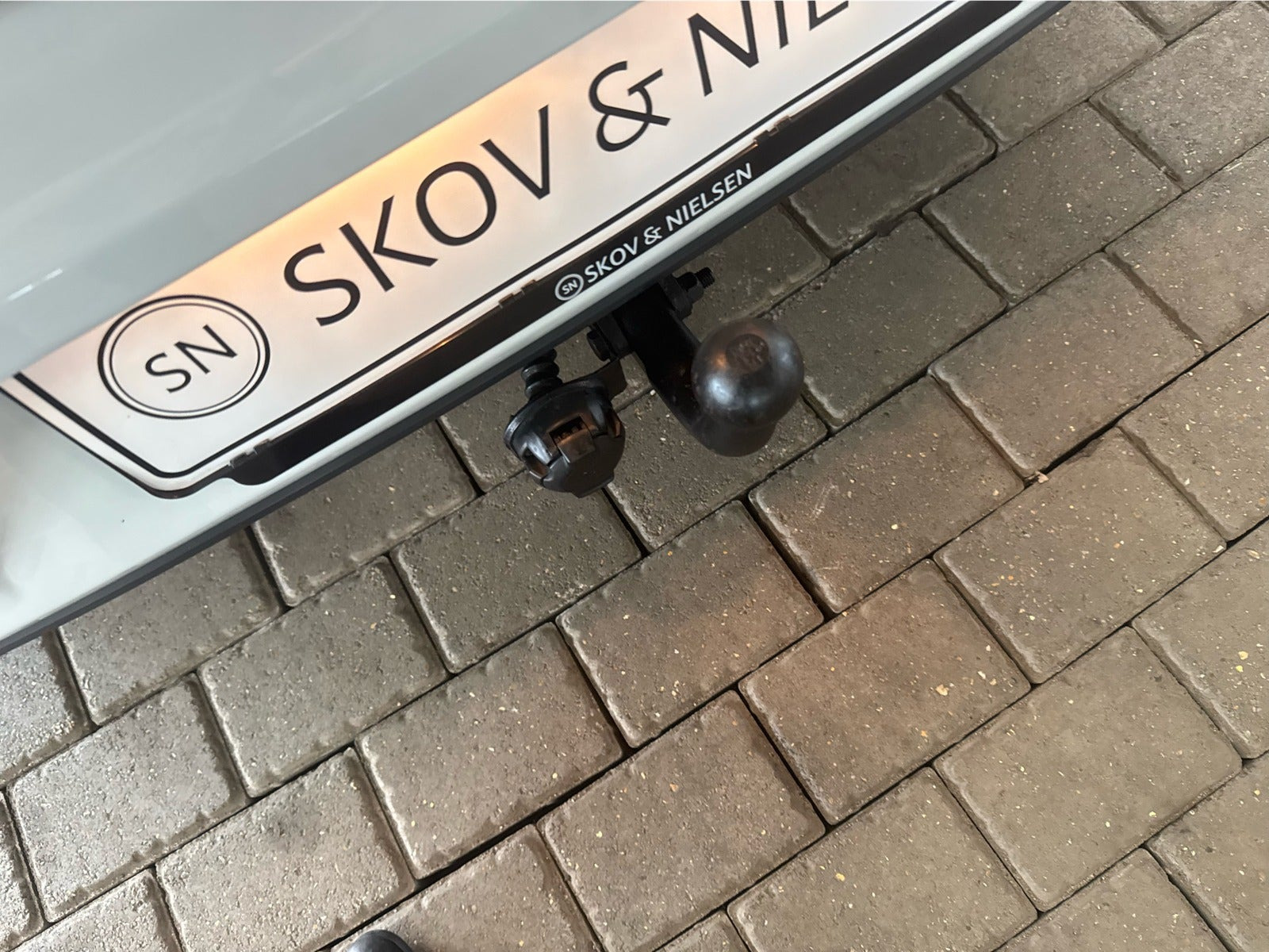Hvid VW Golf VII fra 2015