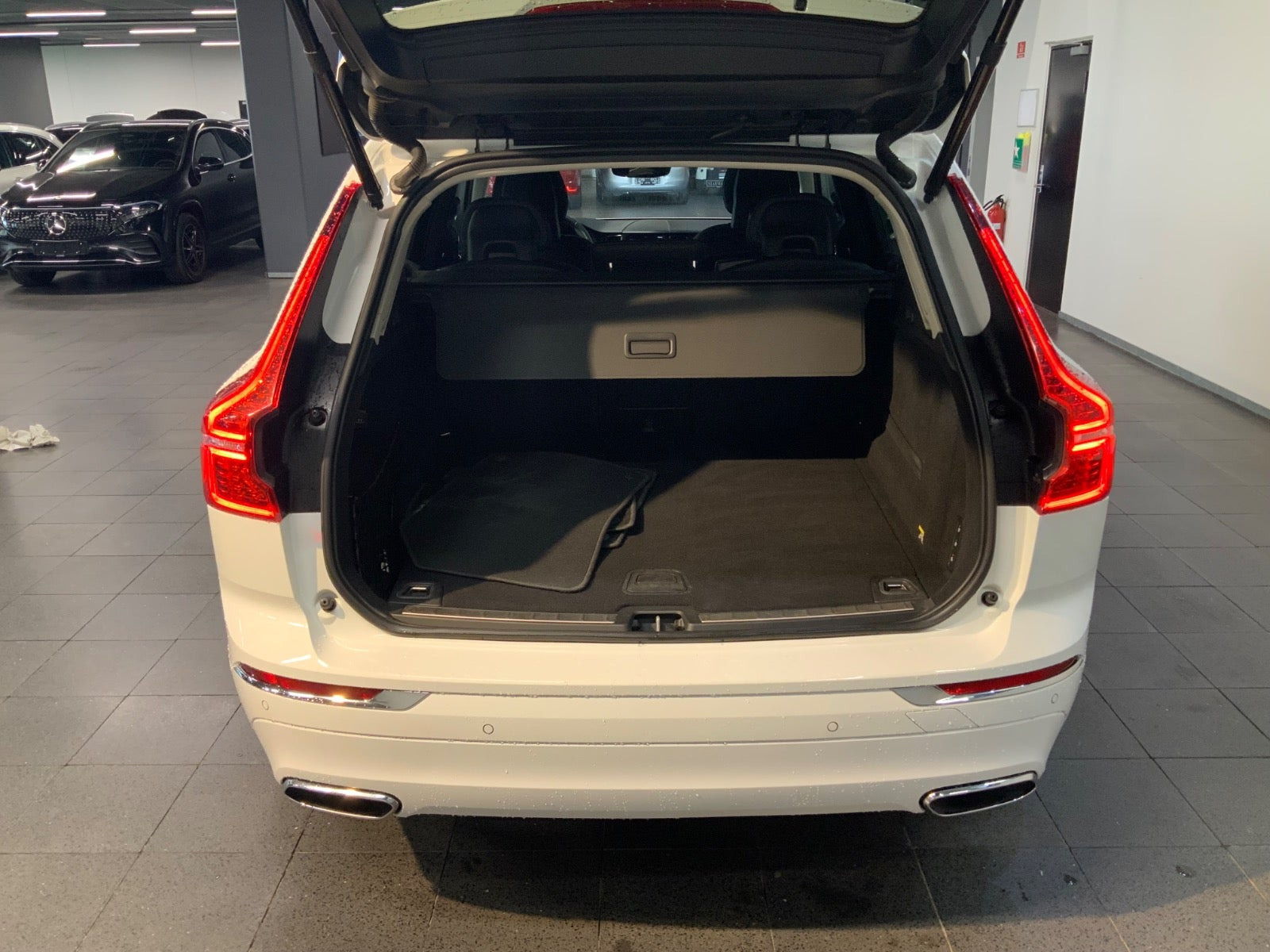 Hvid Volvo XC60 fra 2018