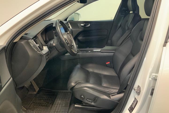 Hvid Volvo XC60 fra 2018