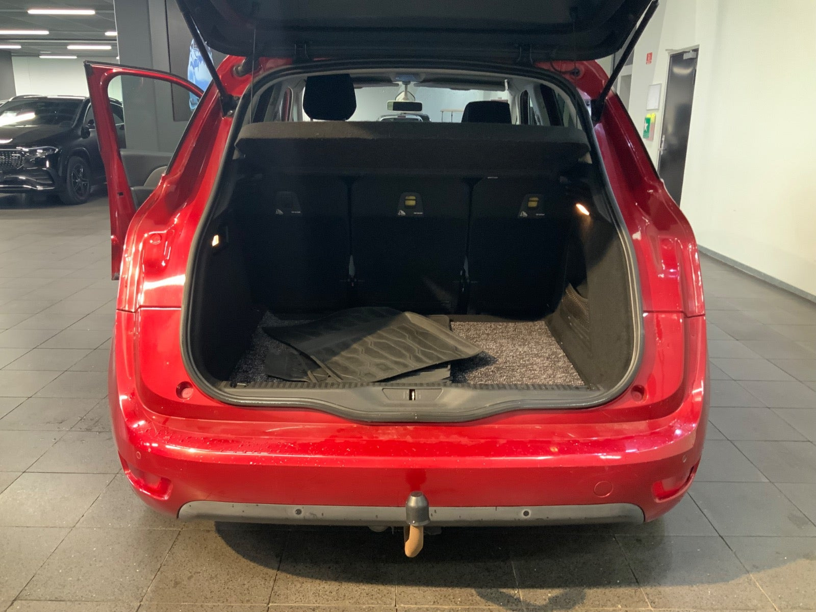 Rød Citroën C4 Picasso fra 2013