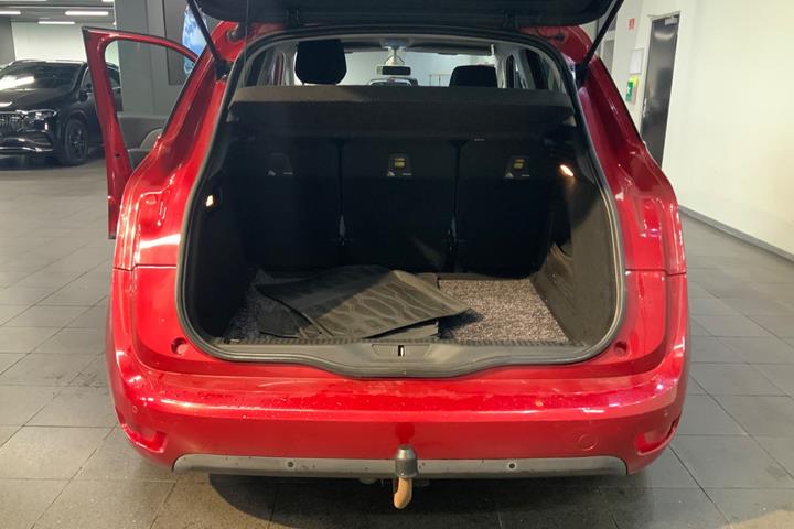 Rød Citroën C4 Picasso fra 2013