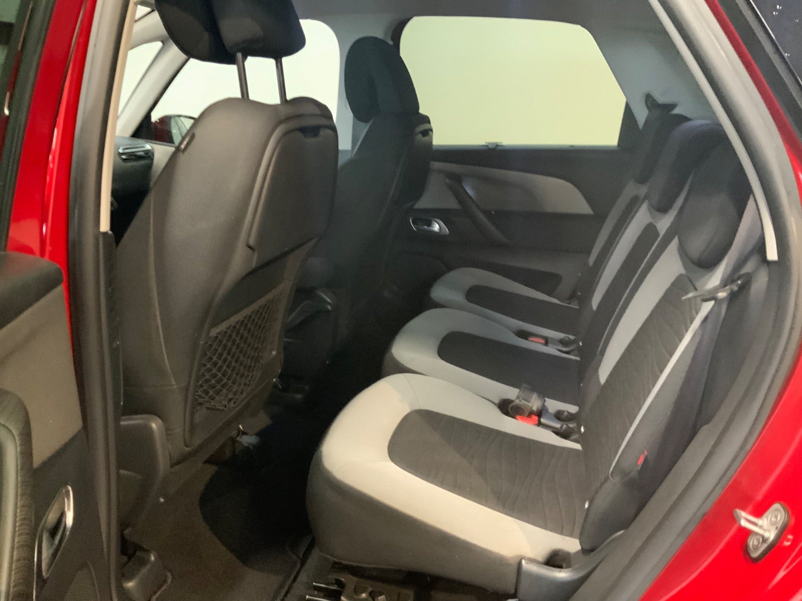 Rød Citroën C4 Picasso fra 2013