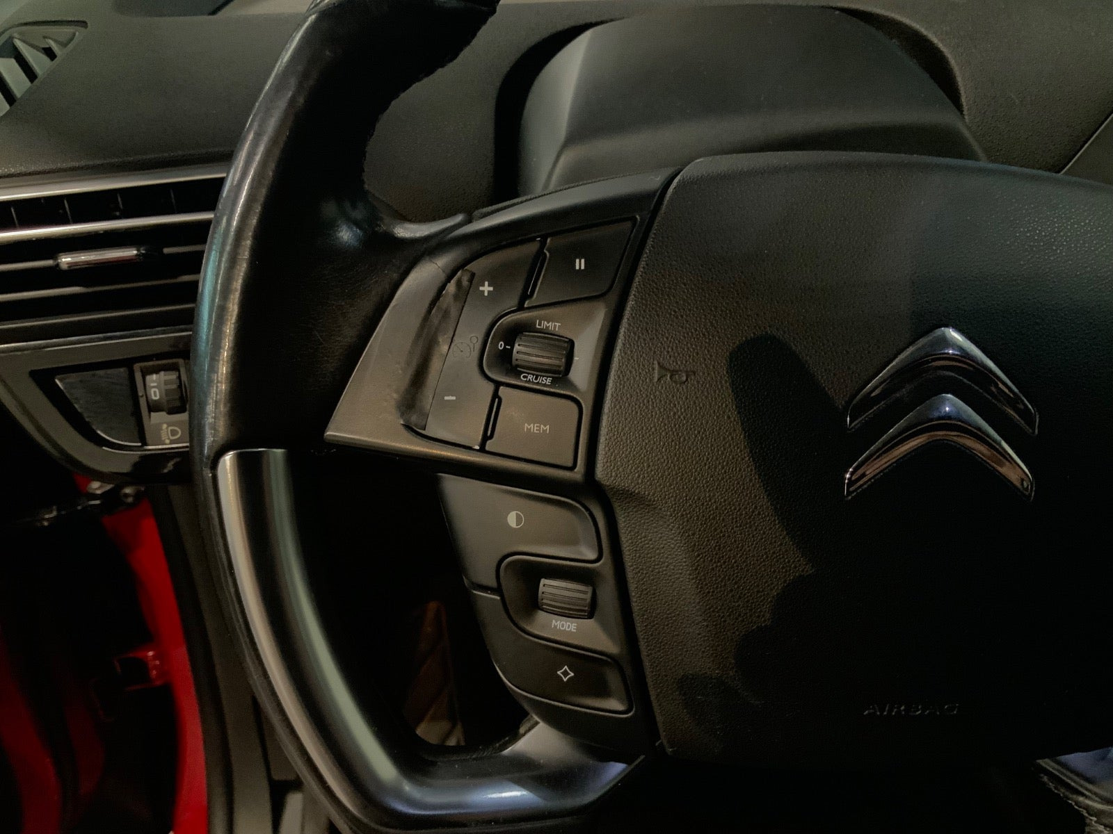 Rød Citroën C4 Picasso fra 2013