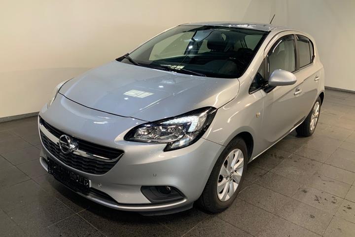 Sølv Opel Corsa fra 2019