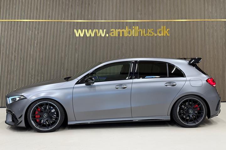 Sort Mercedes A45 fra 2021