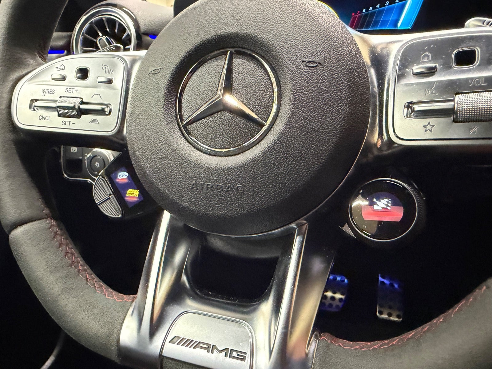 Sort Mercedes A45 fra 2021