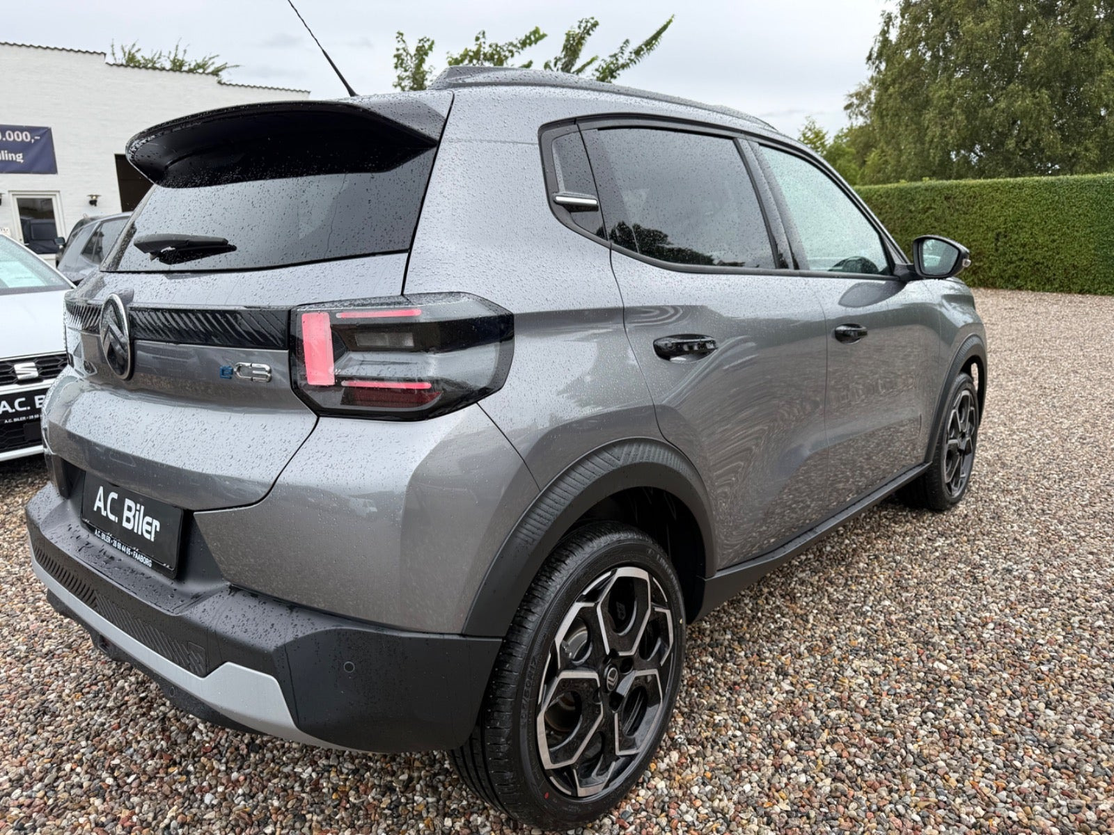 Grå Citroën ë-C3 fra 2025