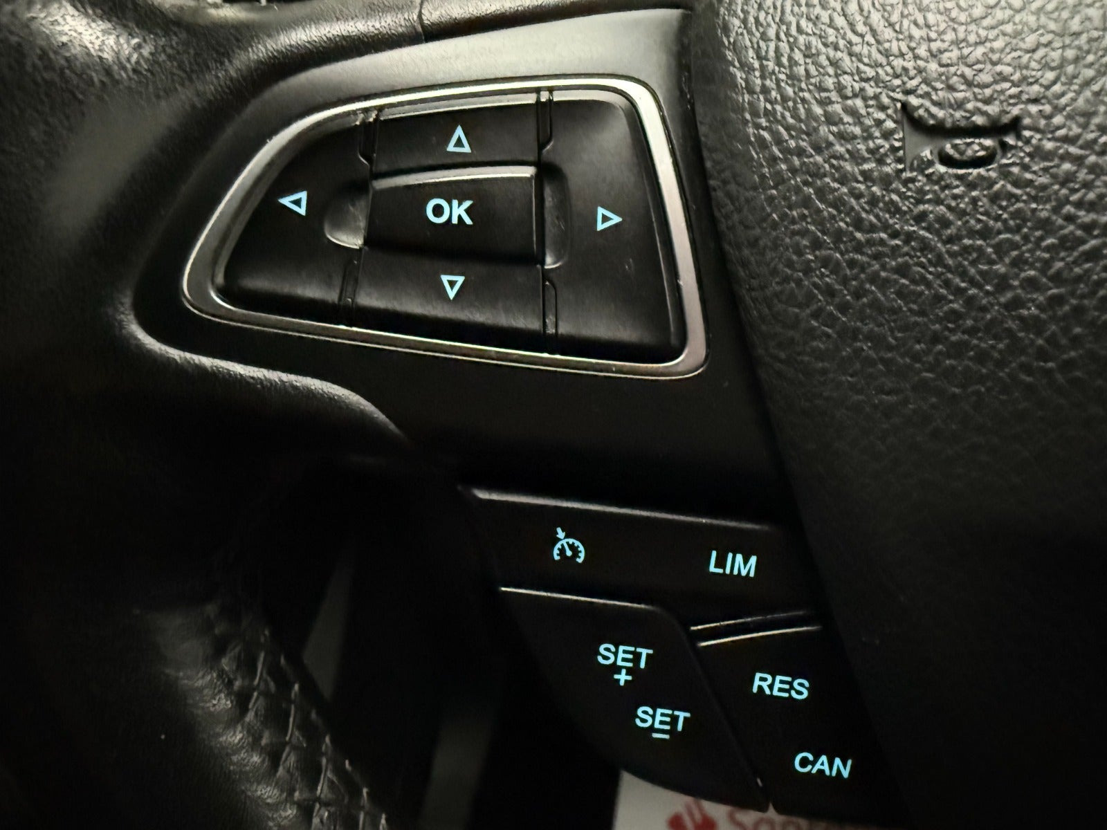 Hvid Ford Grand C-Max fra 2017