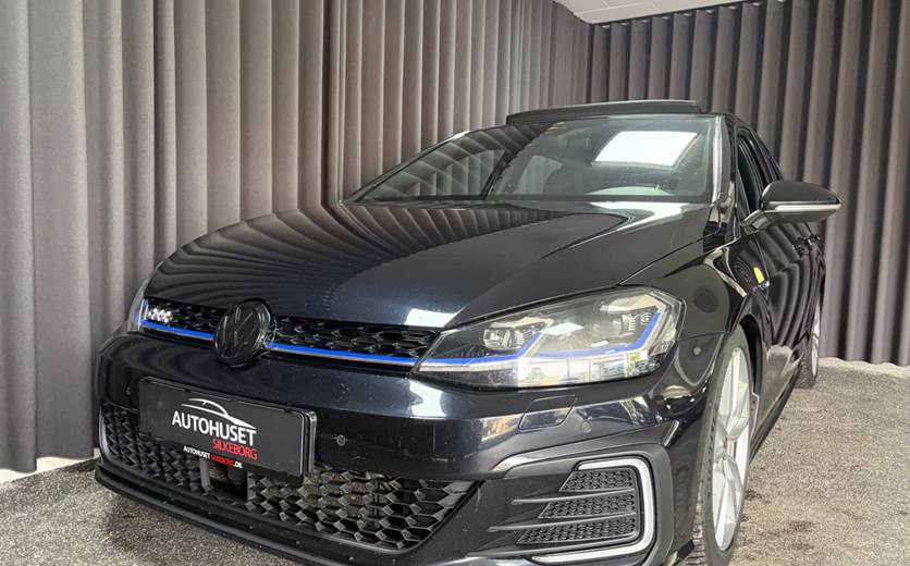 VW Golf VII 1,4 GTE DSG