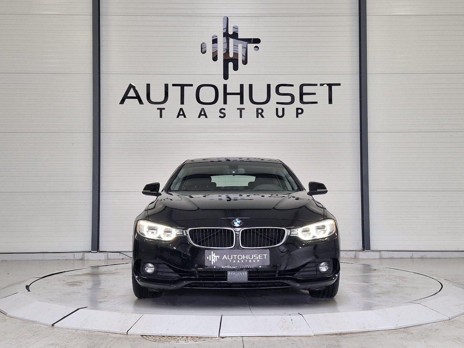 Sort BMW 420i fra 2016