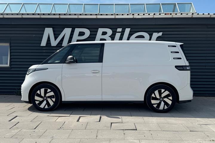 Grøn VW ID.Buzz fra 2024