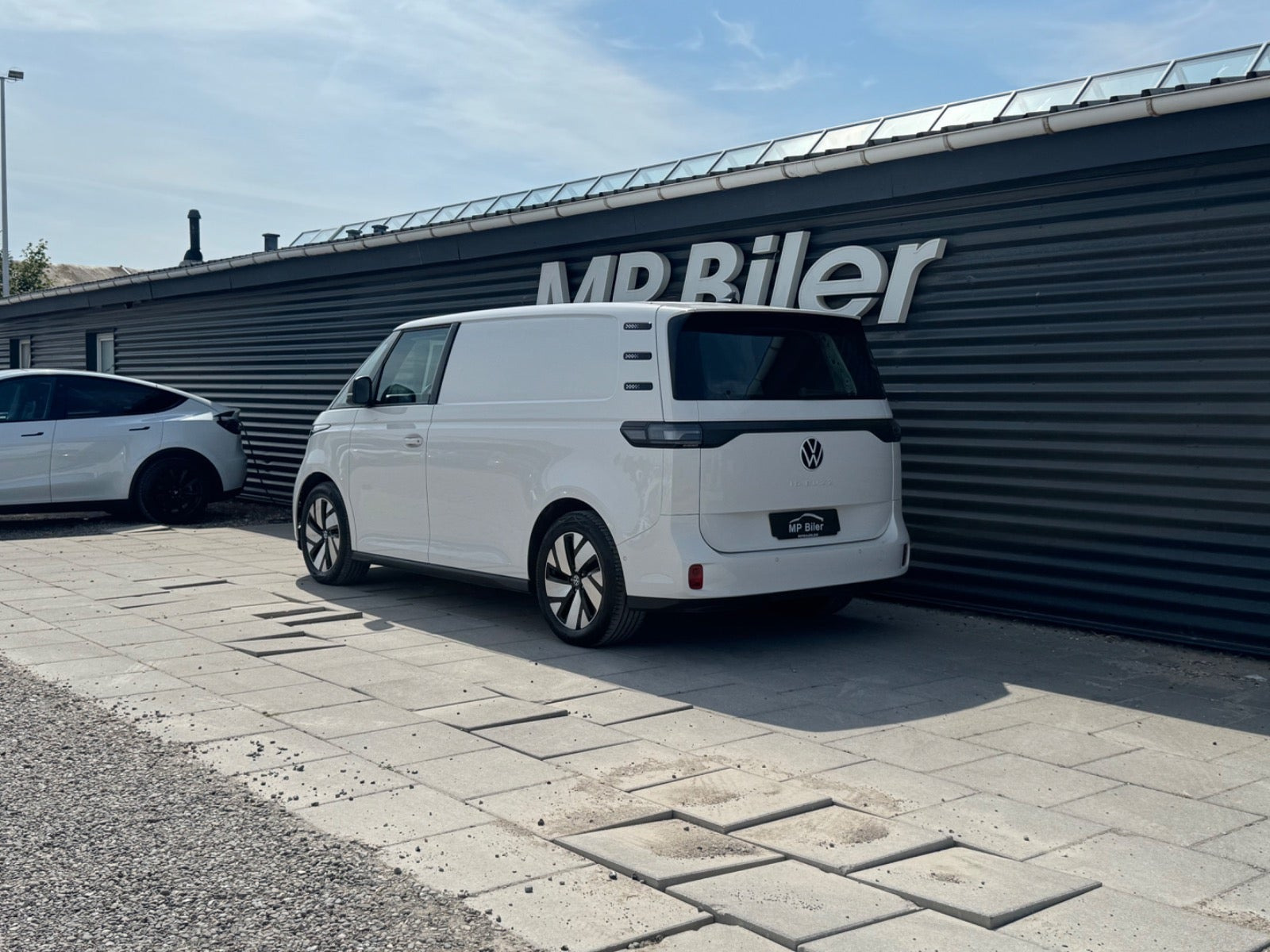 Grøn VW ID.Buzz fra 2024