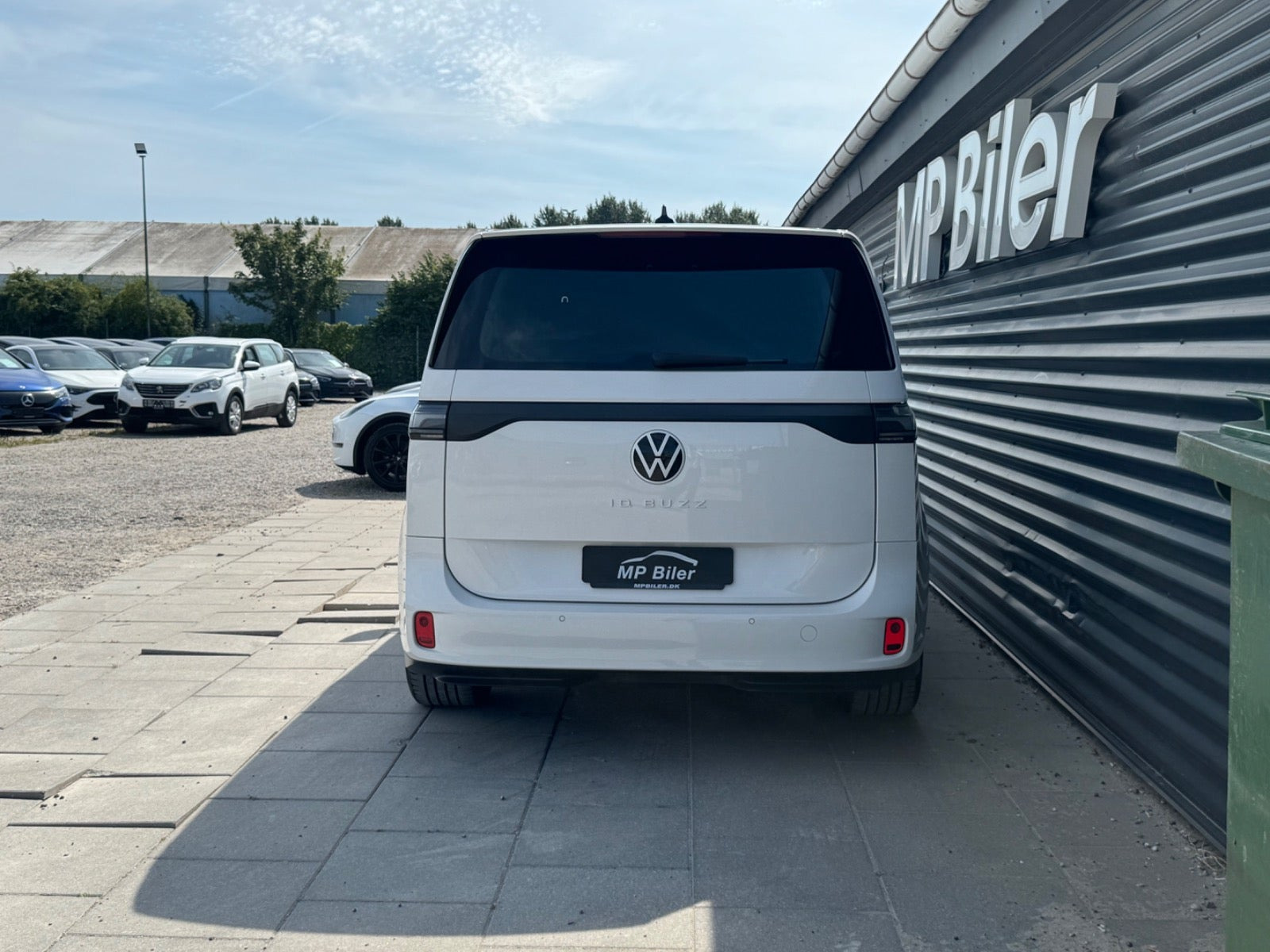 Grøn VW ID.Buzz fra 2024