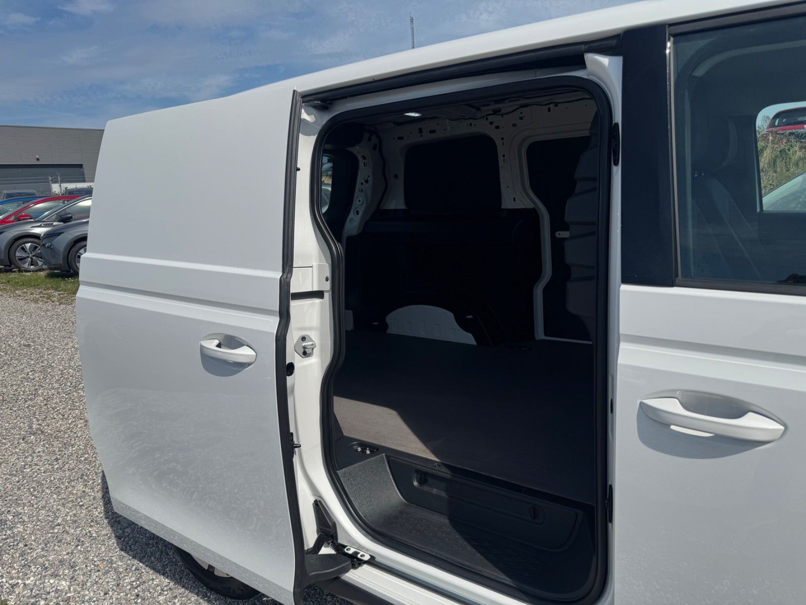 Grøn VW ID.Buzz fra 2024