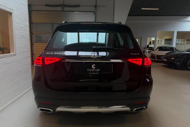 Sort Mercedes GLE350 de fra 2021