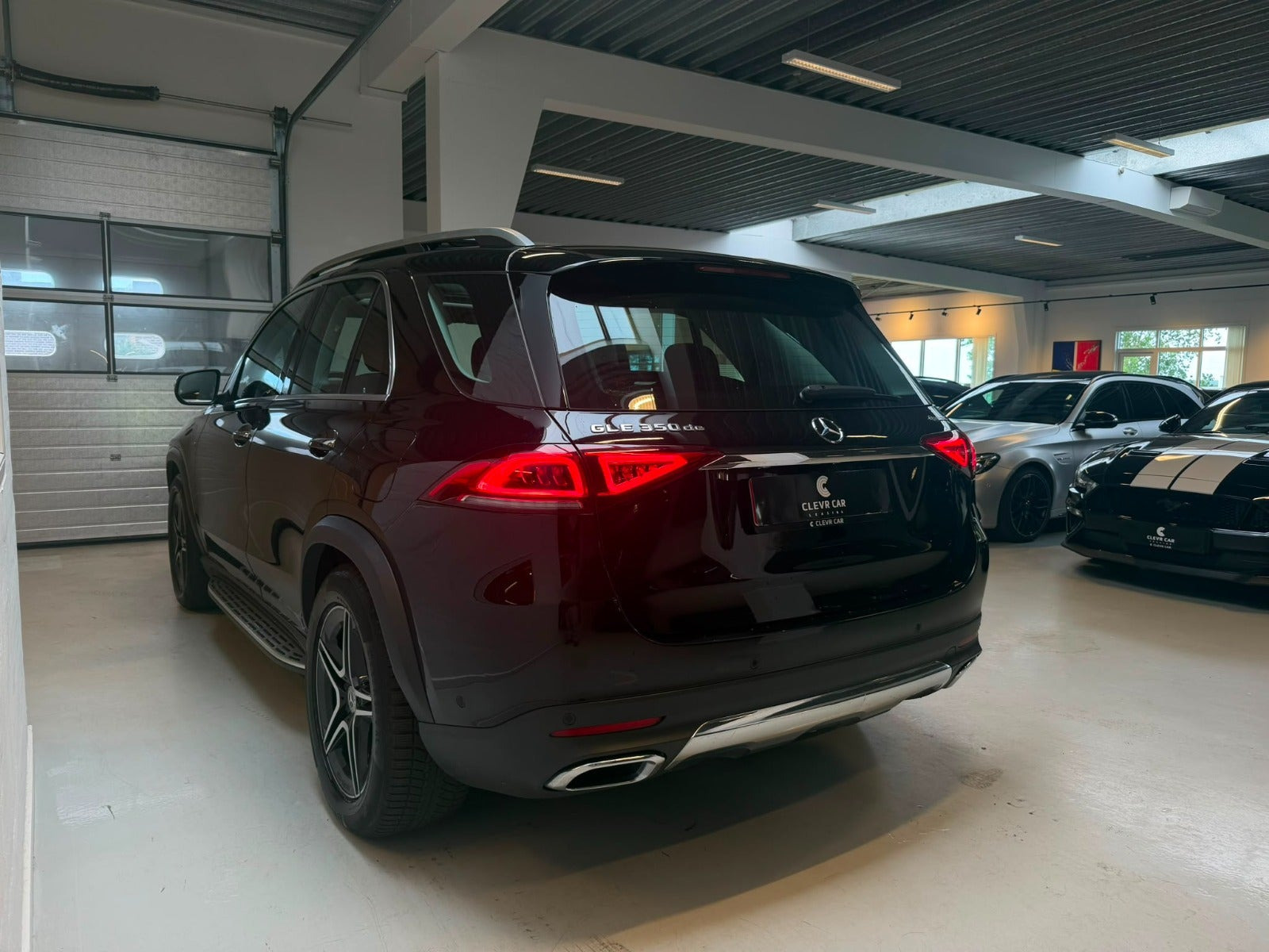 Sort Mercedes GLE350 de fra 2021