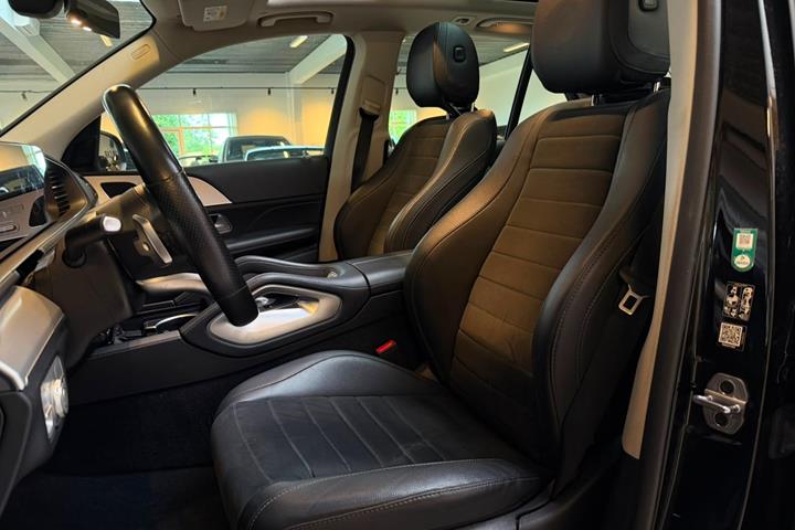 Sort Mercedes GLE350 de fra 2021