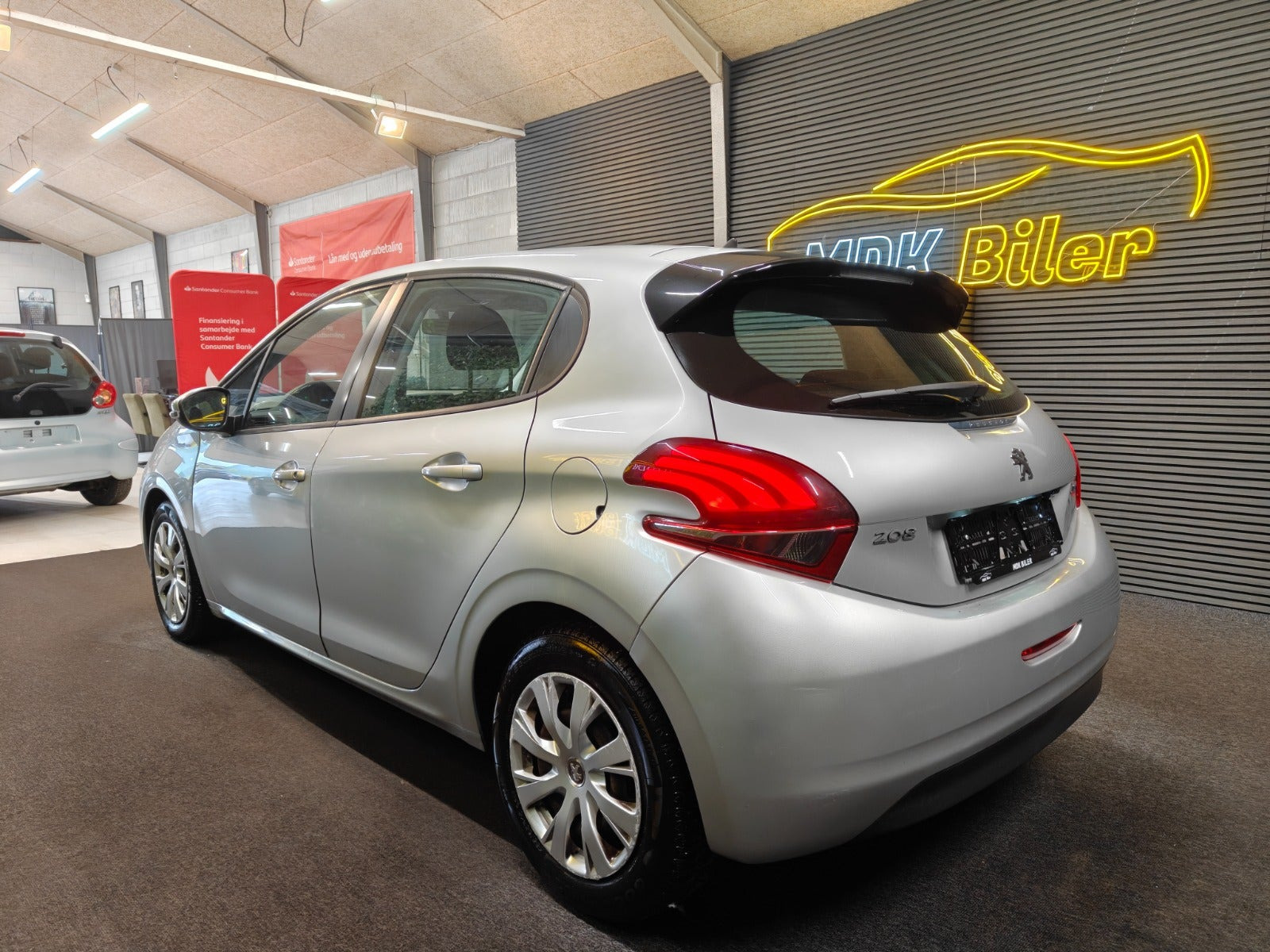 undefined Peugeot 208 fra 2016