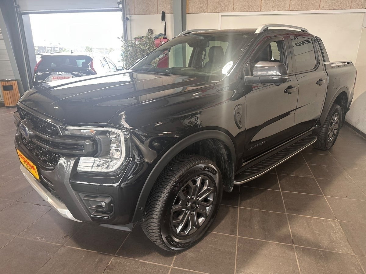 Sort Ford Ranger fra 2023