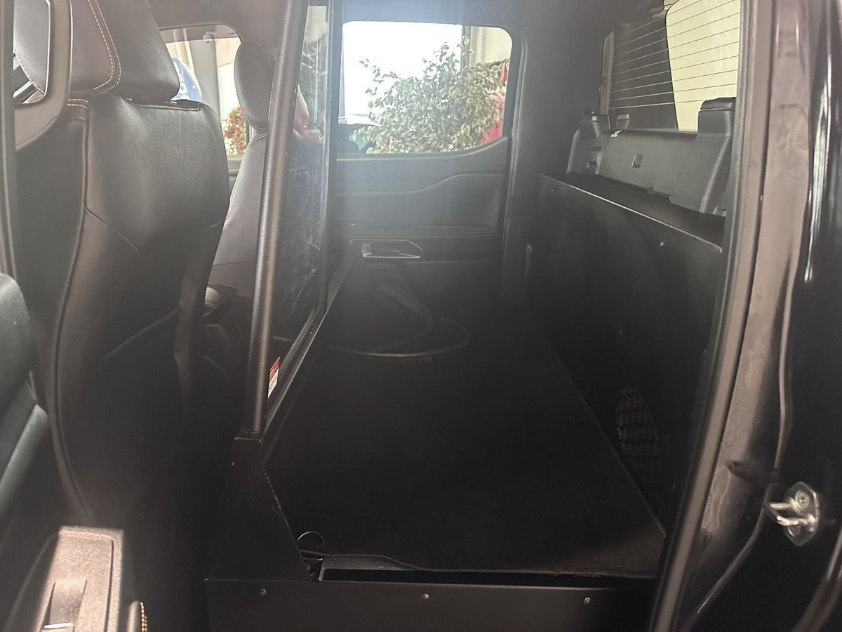 Sort Ford Ranger fra 2023
