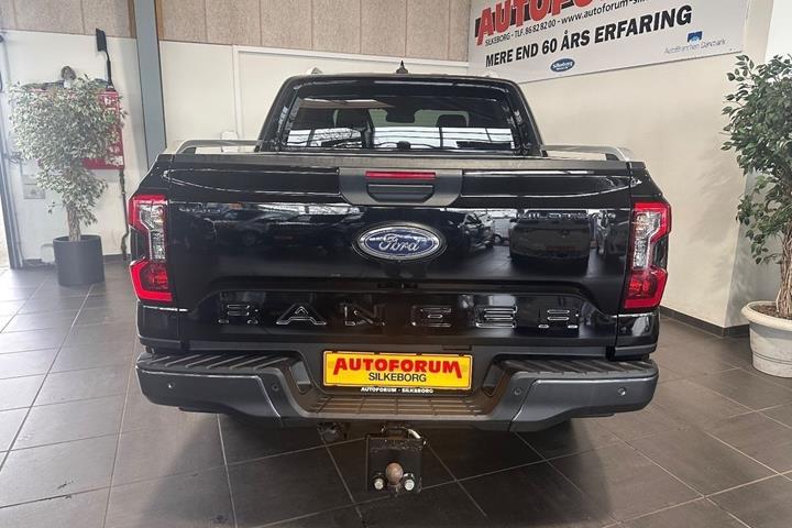 Sort Ford Ranger fra 2023