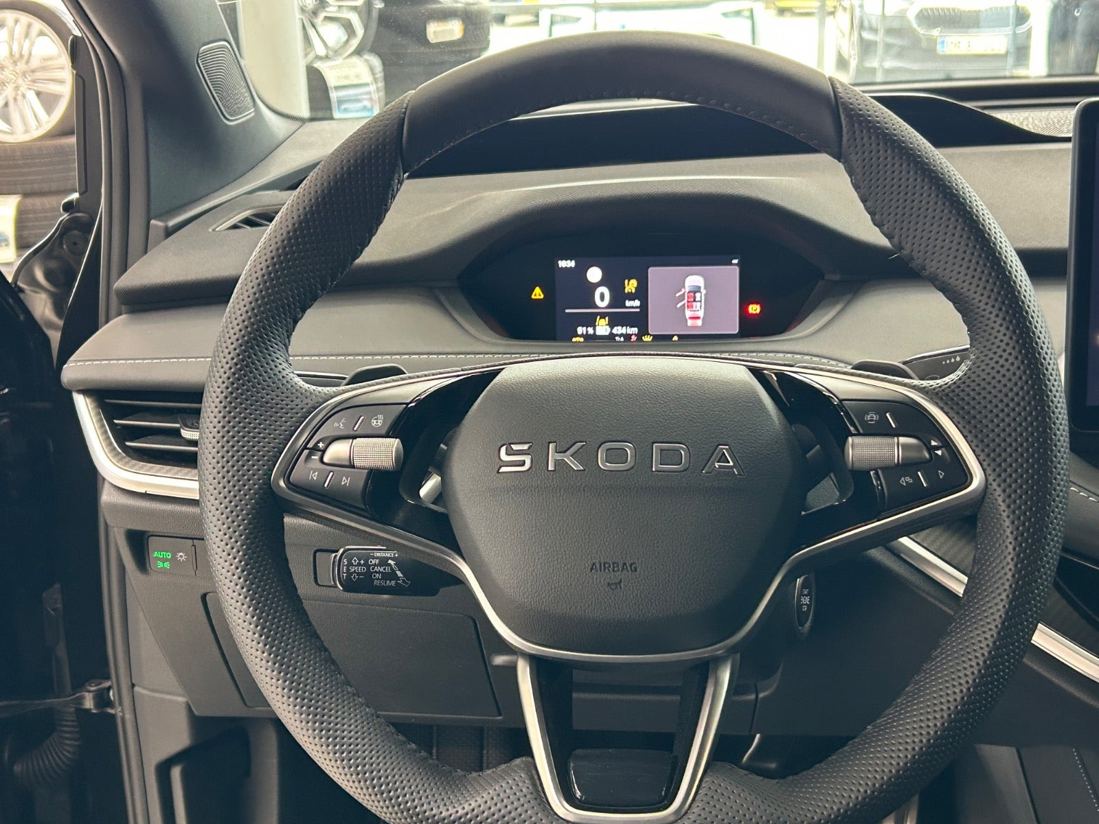 Sort Skoda Enyaq fra 2027
