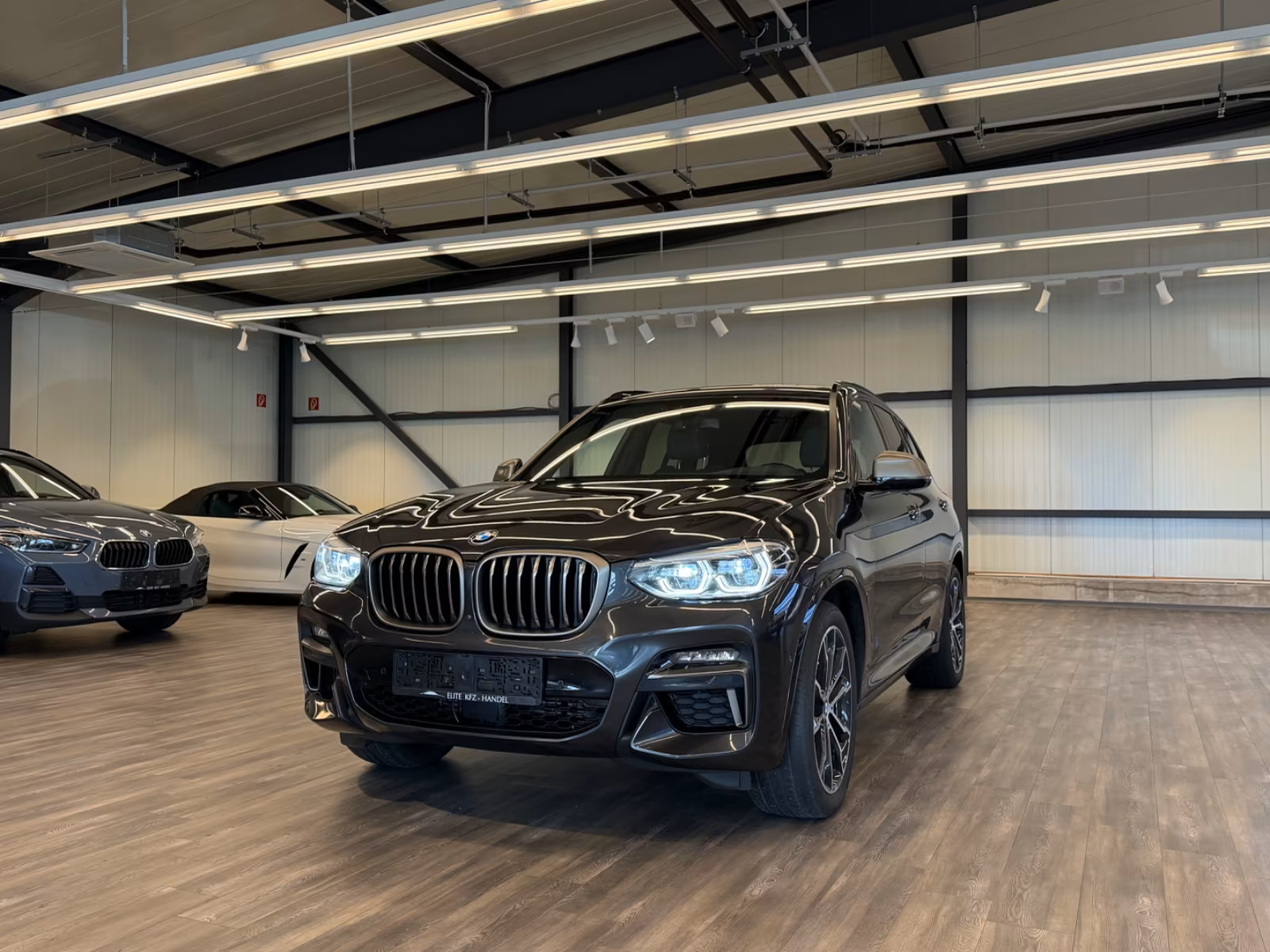 Sort BMW X3 fra 2021