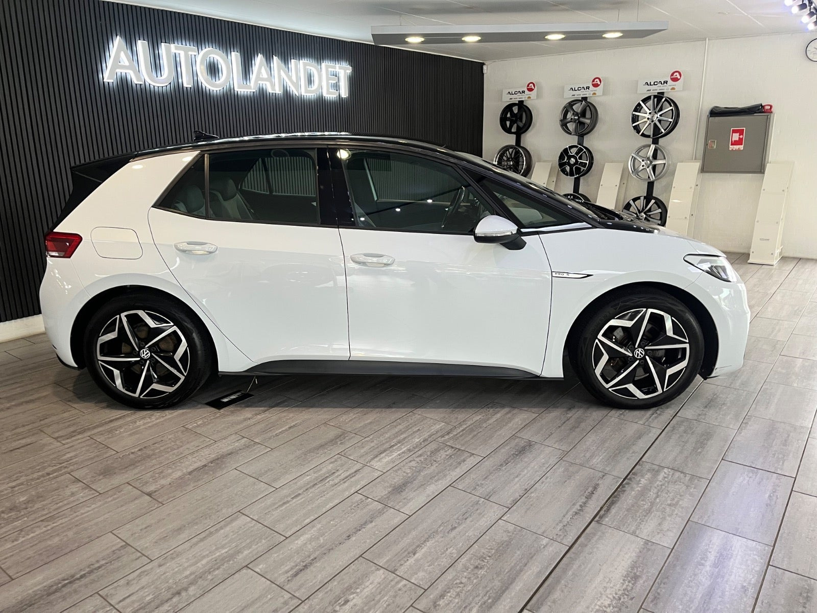 Hvid VW ID.3 fra 2022