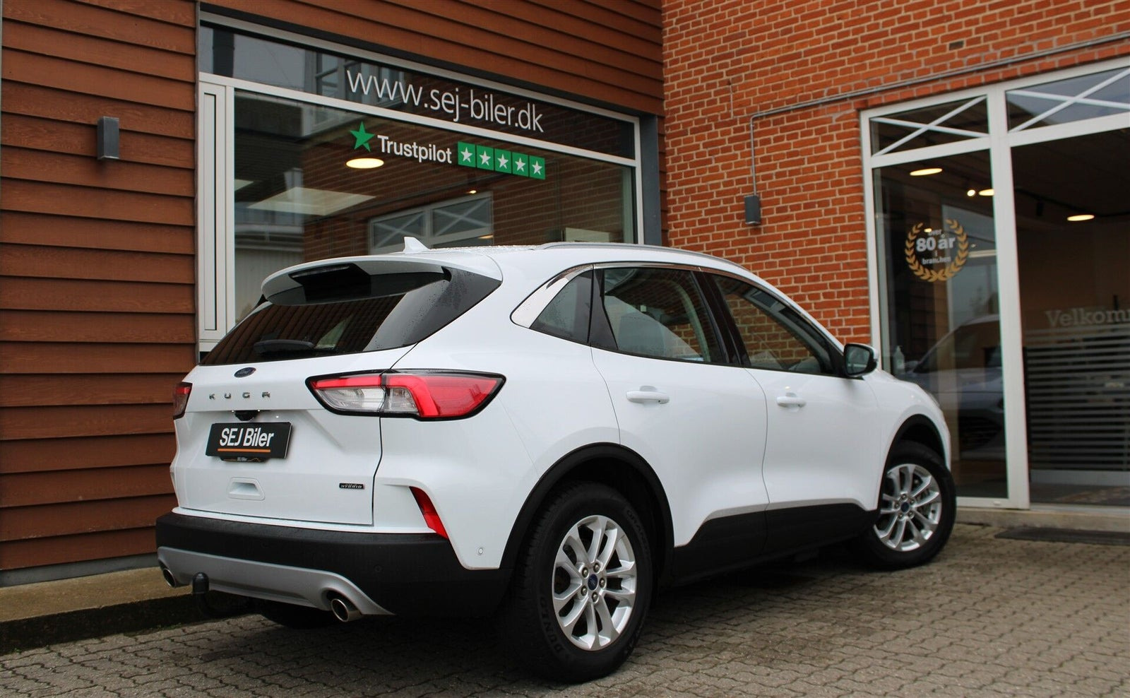 Hvid Ford Kuga fra 2021