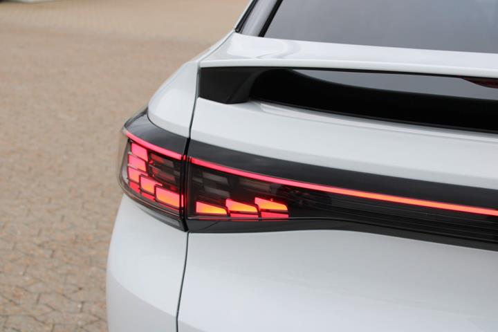 Hvid VW ID.5 fra 2024