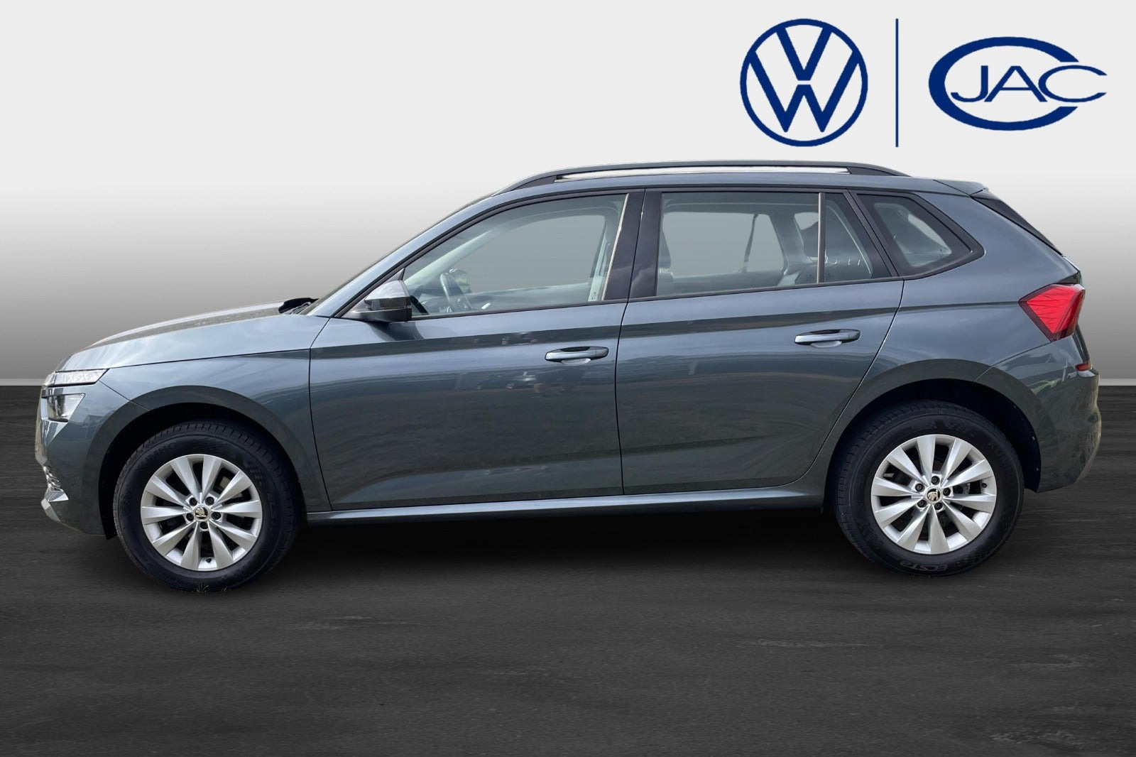 Grå Skoda Kamiq fra 2022