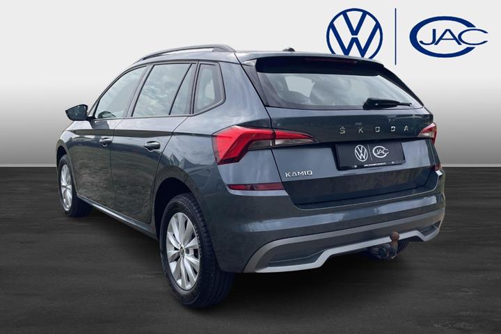 Grå Skoda Kamiq fra 2022